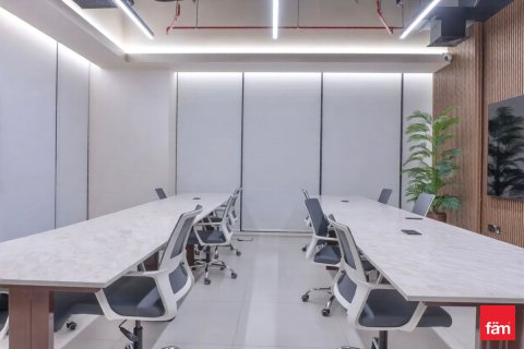 Kancelář v Mirdif, Dubai, SAE 195.9 m² Č.: 695066 - fotografie 7
