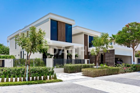 Villa em Tilal Al Ghaf, Dubai, EAU 6 quartos, 605 m2 № 721931