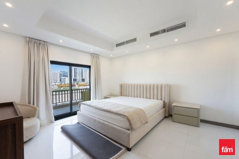 Villa in Dubai, UAE 4 bedrooms, 560.9 sq.m. № 721913 - photo 10