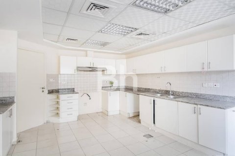 Vila u gradu Dubai, UAE 3 spavaće sobe, 353 m2 Br. 643238 - Slika 4