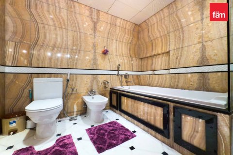 Apartamento en alquiler en Downtown Dubai (Downtown Burj Dubai), Dubai, EAU 1 dormitorio, 76.7 m2 № 662218 - foto 4