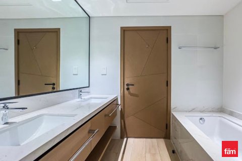 Apartament në Dubai, Emiratet e Bashkuara Arabe 3 dhoma gjumi, 165.7 m2. № 662213 - Foto 16