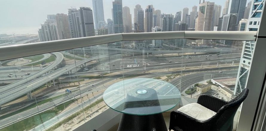 Lakás itt: Jumeirah Lake Towers, Dubai, EAE, 2 hálószoba, 70.1 m², azonosító: 638096