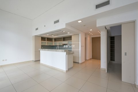 Apartemen di Downtown Dubai (Downtown Burj Dubai), UEA 1 kamar tidur, 75.8 m2 nomor 638093 - foto 2