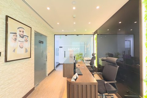 משרד להשכרה ב Jumeirah Lake Towers, Dubai, איחוד האמירויות  148.3 מ"ר, מספר 638092 - תמונה 14