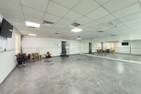 Офис Джумейра Лейк Тауэрс, Дубай, БАӘ-да 148.3 м² № 638092 - фото 4
