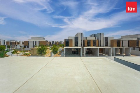 Rijtjeshuis te huur in Dubai, VAE 3 slaapkamers, 206 vr.m., nr 652170 - foto 21