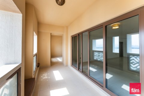 Apartment til leje i Palm Jumeirah, Dubai, UAE 2 soveværelser, 198.1 kvm № 652167 - foto 9