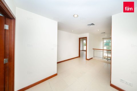Вилла Дубай, БАӘ-да 3 жатын бөлмелер, 594.1 м² № 721141 - фото 14