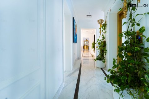 Vila u Dubai, UAE 6 spavaćih soba, 2193.7 m2 Br. 662321 - fotografija 10