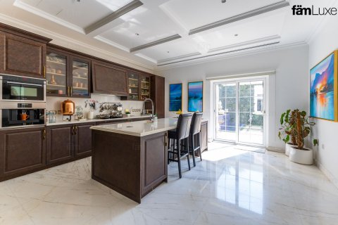 Vila u Dubai, UAE 6 spavaćih soba, 2193.7 m2 Br. 662321 - fotografija 27