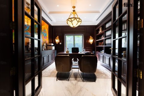 Vila u Dubai, UAE 6 spavaćih soba, 2193.7 m2 Br. 662321 - fotografija 14