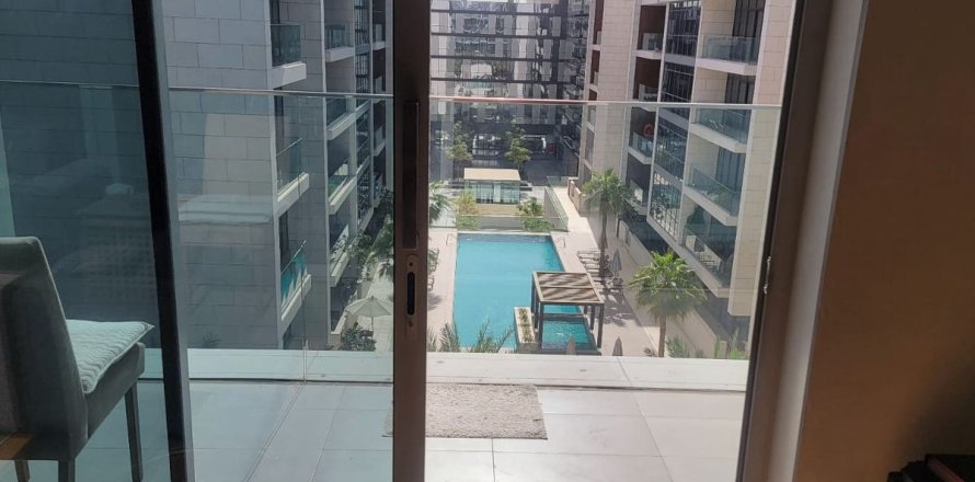 Lakás itt: Al Wasl, Dubai, EAE, 2 hálószoba, 156.9 m², azonosító: 662322