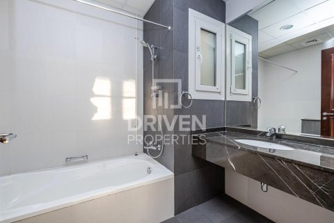 Jumeirah Village Triangle, Dubai, UAE의 임대용 빌라 침실 5개, 5500.05제곱미터 번호 765579 - 사진 19