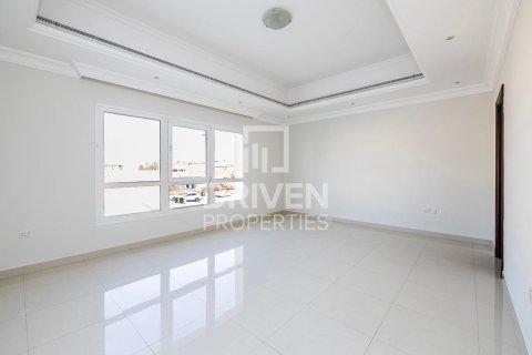 Jumeirah Village Triangle, Dubai, UAE의 임대용 빌라 침실 5개, 5500.05제곱미터 번호 765579 - 사진 5