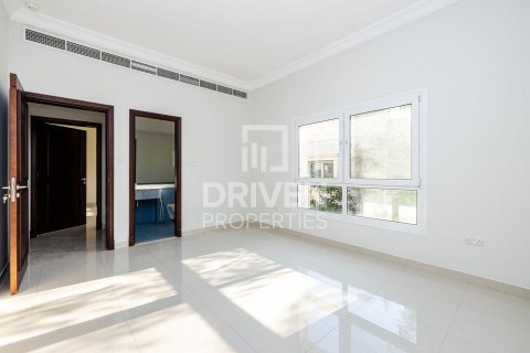 Jumeirah Village Triangle, Dubai, UAE의 임대용 빌라 침실 5개, 5500.05제곱미터 번호 765579 - 사진 8