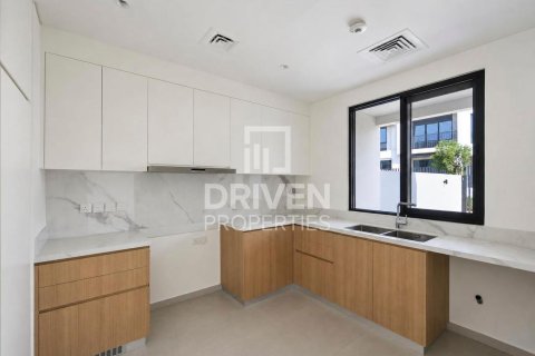 Villa zur Miete in Jebel Ali, Dubai, VAE 4 Schlafzimmer, 252.05 m2 Nr. 765578 - Foto 15