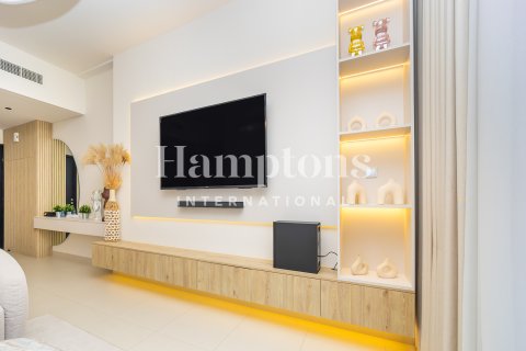 Снять в аренду квартиру в Даунтаун Дубай (Даунтаун Бурдж Дубай), Дубай, ОАЭ 3 спальни, 125.97646800м2, № 651319 - фото 26