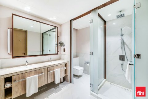 Διαμέρισμα σε Dubai, ΗΑΕ 1 υπνοδωμάτιο, 102.4 τ.μ. Αρ. 696997 - φωτογραφία 9