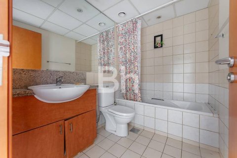 Apartamento en venta en Dubai, EAU 1 dormitorio, 70 m2 № 643183 - foto 6