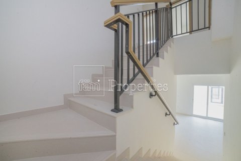 Maison de ville à louer à Dubai, EAU 3 chambres, 162.4 m2 № 715121 - photo 7
