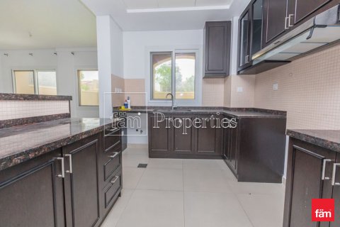 Villa en alquiler en Dubai, EAU 3 dormitorios, 195.3 m2 № 715127 - foto 17