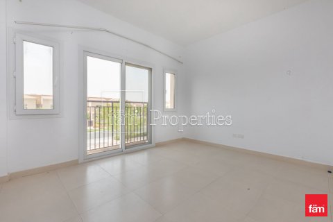 Villa en alquiler en Dubai, EAU 3 dormitorios, 195.3 m2 № 715127 - foto 12