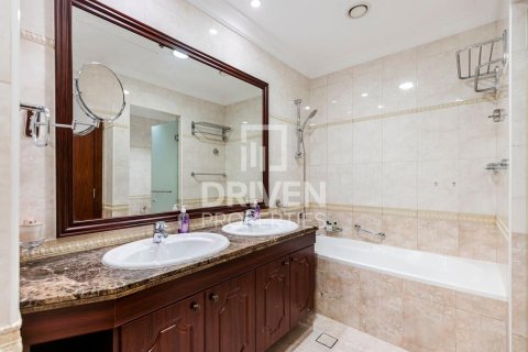 Apartamento para venda em Palm Jumeirah, Dubai, EAU 2 quartos, 183 m2 № 682969 - foto 10