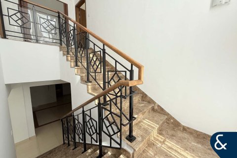 Vila di Mudon, Dubai, UEA 5 kamar tidur, 727 m2 nomor 685262 - foto 12