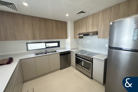 Apartament në THE PULSE në Dubai South (Dubai World Central), Emiratet e Bashkuara Arabe 4 dhoma gjumi, 306 m2. № 685273 - Foto 6