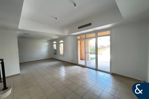 Villa til leie i Arabian Ranches, Dubai, Emiratene 2 soverom, 175 kvm Nr. 685261 - Foto 6