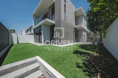 Řadový dům v Arabian Ranches 3, Dubai, SAE 4 ložnice, 251.86 m² Č.: 756075 - fotografie 3