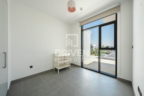 Řadový dům v Arabian Ranches 3, Dubai, SAE 4 ložnice, 251.86 m² Č.: 756075 - fotografie 8