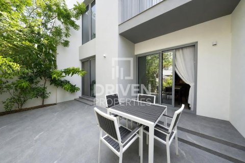 Townhouse sa Tilal Al Ghaf, Dubai, UAE 3 silid-tulugan, 140.47 sq.m. № 756072 - larawan 20