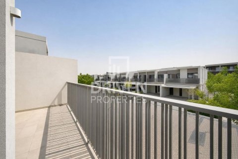 Townhouse sa Tilal Al Ghaf, Dubai, UAE 3 silid-tulugan, 140.47 sq.m. № 756072 - larawan 18