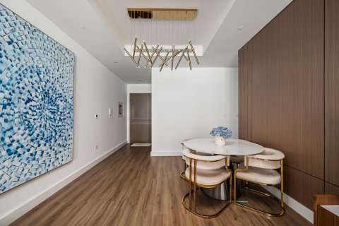 Apartament de închiriat în Business Bay, Dubai, EAU 2 dormitoare, 159.71 mp.  №749780 - poză 3