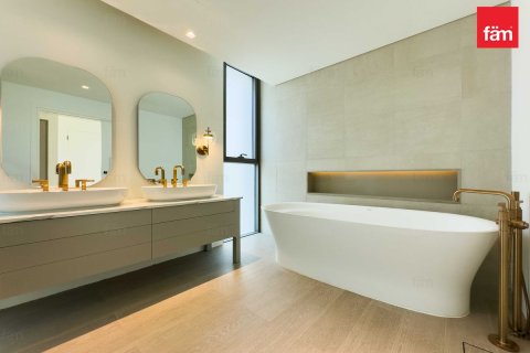 Vila v Dubai, SAE 4 spálne, 479.6 m2 č. 658925 - Fotografia 17