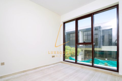 Kaupunkipientalo DAMAC Hills (Akoya by DAMAC), Dubai, Arabiemiraatit 4 makuuhuonetta, 169 m2 № 658921 - kuva 4