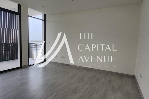 Villa zur Miete in Abu Dhabi, VAE 4 Schlafzimmer, 1115.3 m2 Nr. 757637 - Foto 13