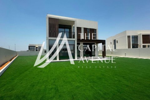 Villa zur Miete in Abu Dhabi, VAE 4 Schlafzimmer, 1115.3 m2 Nr. 757637 - Foto 17