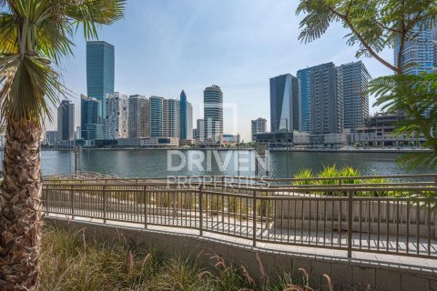 Apartment sa Business Bay, Dubai, UAE 3 silid-tulugan, 216 sq.m. № 653738 - larawan 17