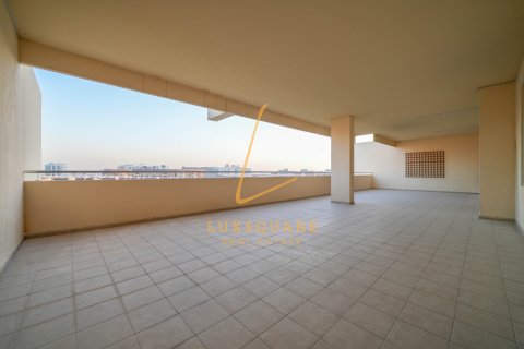Apartman u Motor City, Dubai, UAE 3 spavaćih soba, 272 m2 Br. 679378 - fotografija 27