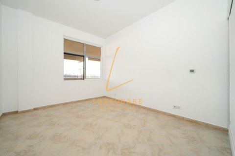 Apartman u Motor City, Dubai, UAE 3 spavaćih soba, 272 m2 Br. 679378 - fotografija 8