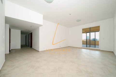Apartman u Motor City, Dubai, UAE 3 spavaćih soba, 272 m2 Br. 679378 - fotografija 2