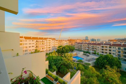 Apartman u Motor City, Dubai, UAE 3 spavaćih soba, 272 m2 Br. 679378 - fotografija 30