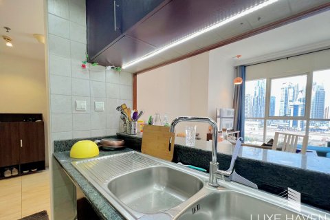Huoneisto Jumeirah Lake Towers, Dubai, Arabiemiraatit 1 makuuhuone, 67.08 m2 № 729575 - kuva 8