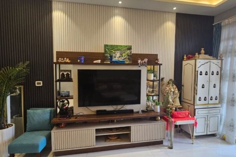 Apartmen di Motor City, Dubai, UAE 2 bilik tidur, 144 meter persegi № 702125 - foto 2