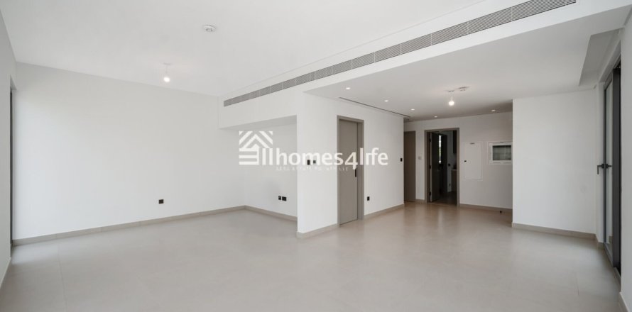 Vilë në Tilal Al Ghaf, Dubai, Emiratet e Bashkuara Arabe 4 dhoma gjumi, 232 m2. № 702126