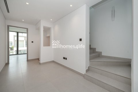 Tilal Al Ghaf, Dubai, संयुक्त अरब अमीरात में विला, 4 बेडरूम, 232 वर्ग मीटर, संख्या 702126 - फ़ोटो 3