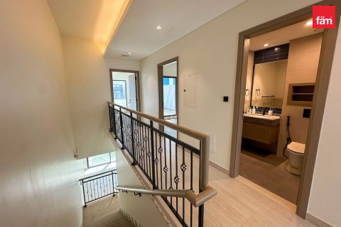 Kaupunkipientalo Dubai, Arabiemiraatit 4 makuuhuonetta, 144 m2 № 735344 - kuva 7